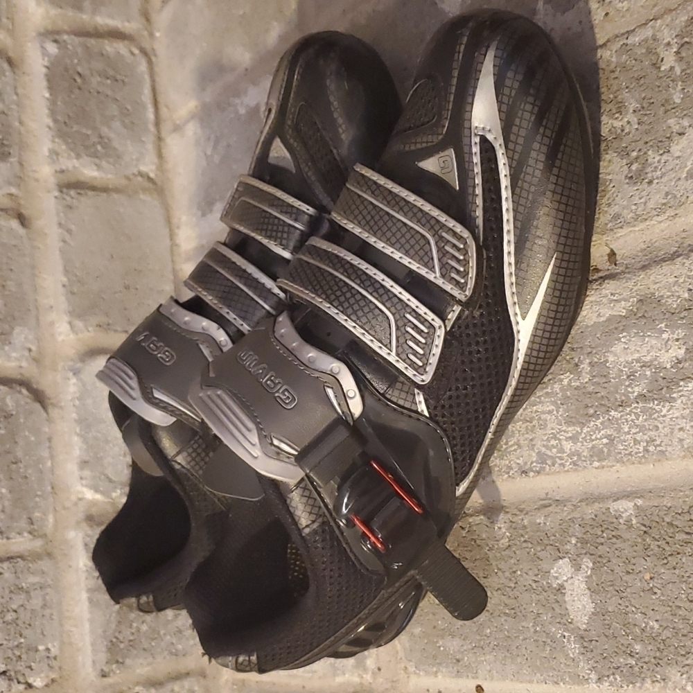 Gavin cycling shoes size 38